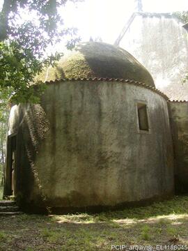 Fotografia exterior: fachadas e area envolvente