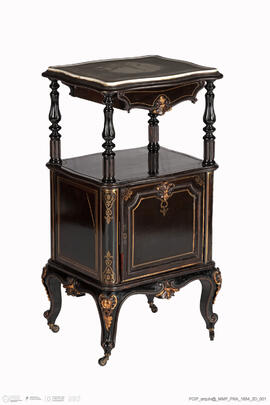 Mesa de cabeceira (2)