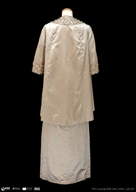 Vestido e Casaco/Feminino