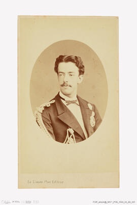 Álbum com fotografias famílias reais europeias