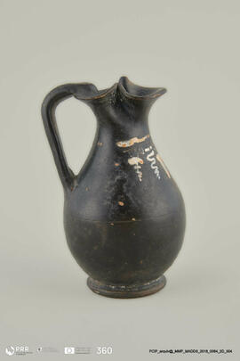 Jarro trilobado (Doação Bühler-Brockhaus)