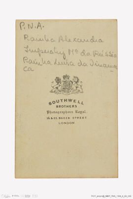 Álbum com fotografias famílias reais europeias