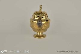 defumador e braseira de mãos