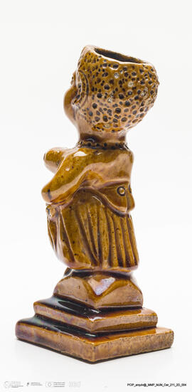 Castiçal Figurativo