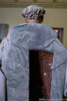 Coro baixo, Escultura S. Domingos, Tardoz