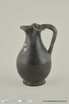 Jarro trilobado (Doação Bühler-Brockhaus)