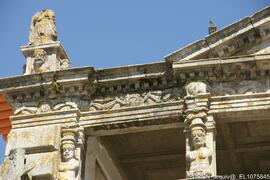 Frontão – Cornija