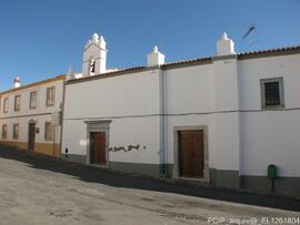 Vista geral do imóvel e área envolvente
