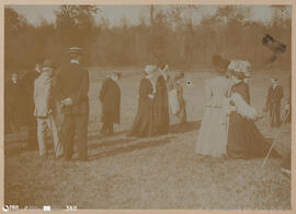 Álbum fotográfico - Passeios no Campo; saltos a cavalo; etc