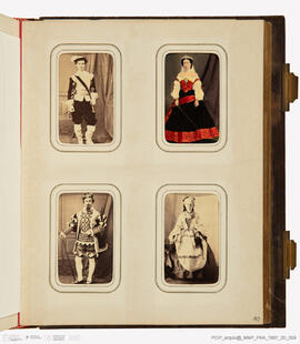 Álbum com fotografias do Baile de Máscaras de Carnaval de Fevereiro de 1865 no Paço Real da Ajuda