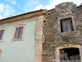 Envolvente – Casa brasonada