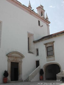 Vista exterior do imóvel