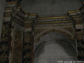 Intervenção de conservação e restauro: altar