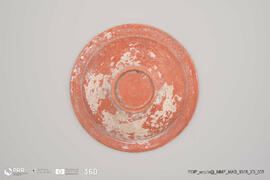 Prato de argila vermelha