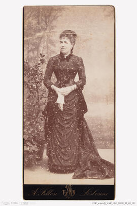 Álbum de fotografias da Kermesse de 1884