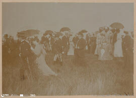 Álbum fotográfico - Passeios no Campo; saltos a cavalo; etc