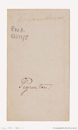 Álbum com retratos de membros das famílias reais