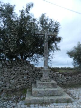 Fotografia exterior: fachadas e area envolvente