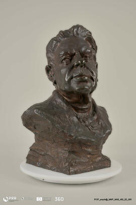 Busto de Monsenhor Correia Pinto