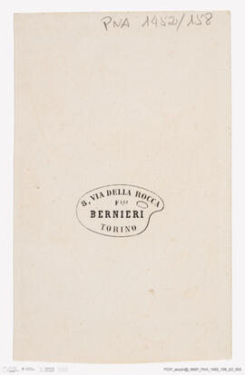 Álbum fotográfico - Álbum de fotografias com retratos de familiares da rainha D. Maria Pia