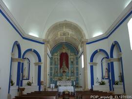 Altar mor e altares laterais