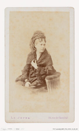 Álbum com retratos de membros das famílias reais