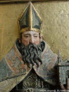 Escultura de alto relevo