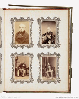 Álbum com retratos de membros das famílias reais europeias