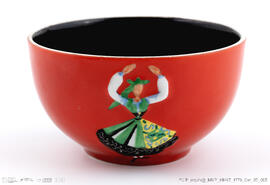 Taças com trajes regionais  Faiança