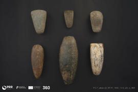 Conjunto machados de pedra (6)