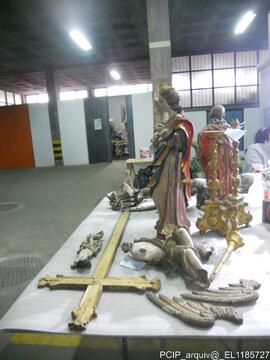 Restauro de imagens da capela (visita ao atelier de restauro)