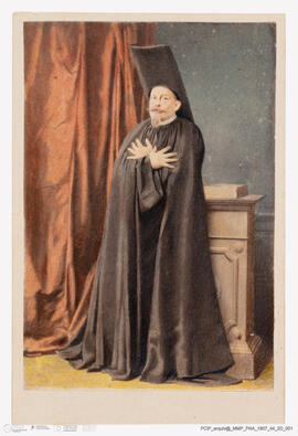 Álbum com fotografias do Baile de Máscaras de Carnaval de Fevereiro de 1865 no Paço Real da Ajuda