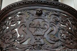 Detalhes de elementos decorativos (interior e exterior)