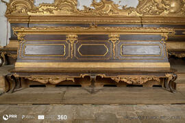 Cadeiral C (Inferior, lado esquerdo Parede Sul)