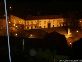 Vista nocturna do Museu
