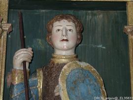 Escultura de SãoMiguel-Sala da Confraria das Almas