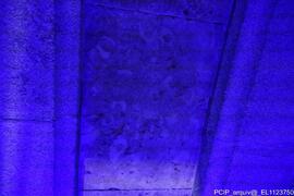 Abóbada em caixotões – Luz negra