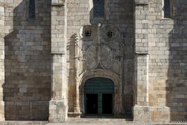 Alçado poente – Portal de entrada
