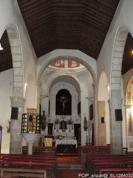 Altar mor e nave central