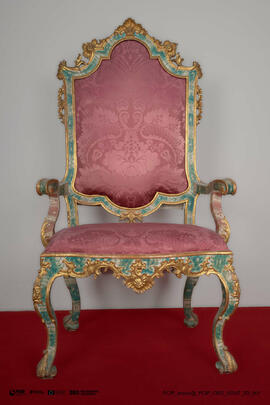 Cadeira de braços / Trono episcopal