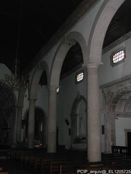 Interior do templo