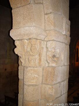 Fotografia: interior do templo