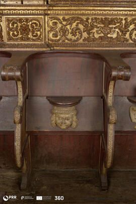 Misericórdia (3ª lado sul,figura humana, nível superior)