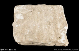 Pedra decorada (fragmento)