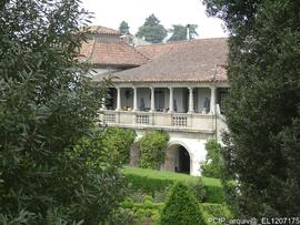 Vista da Casa de Santar