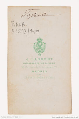 Álbum com retratos de membros das famílias reais