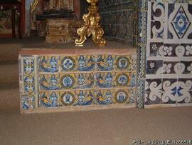 Azulejos de remate aplicados