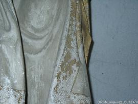 Escultura calcário policromado - coro baixo