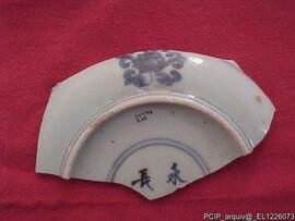 Achados arqueológicos: porcelanas