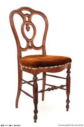 Cadeira Polida com Assento Estofado